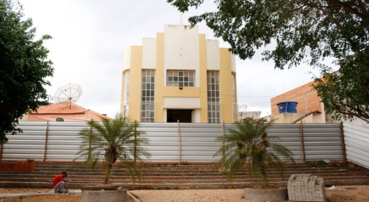 Obras da Praça São Pedro e do Centro de Palmeira serão concluídas em algumas semanas