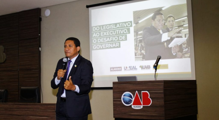 Júlio Cezar é aclamado durante Encontro Nacional da UVB, em Maceió