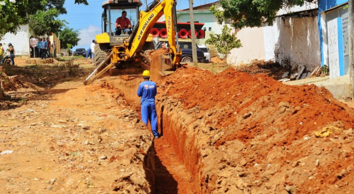 Prefeitura inicia obras no São Francisco e população comemora