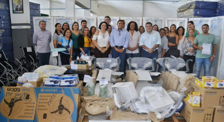 Prefeito e secretária entregam mais equipamentos para a Saúde de Palmeira