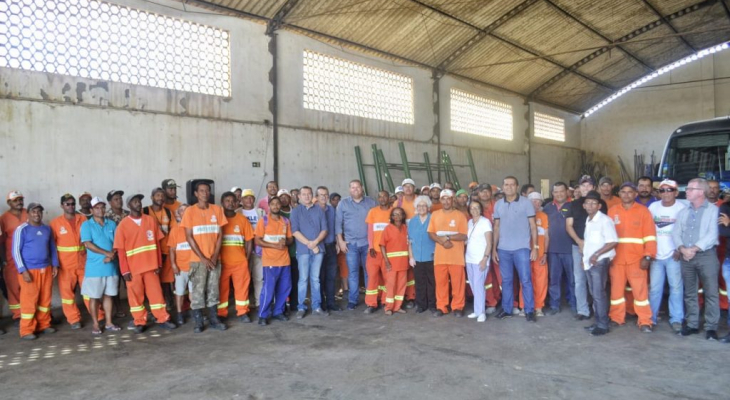 Prefeitura de Palmeira dos Índios comemora o Dia Nacional do Gari