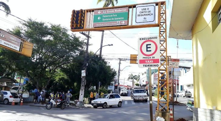 Prefeitura de Palmeira inicia segunda etapa de modernização da sinalização semafórica na cidade