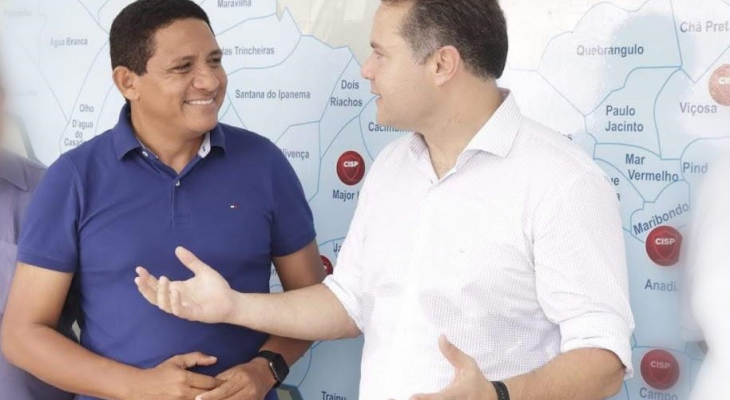 Júlio Cezar e Renan Filho estreitam parceria para o desenvolvimento de Palmeira