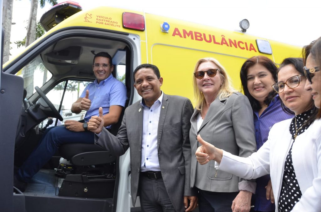 Secretário Christian Teixeira visita Palmeira e anuncia investimentos para a área da Saúde